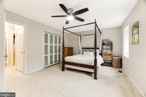 11710 Dry River Ct, Herndon VA  20191-2964 exterior