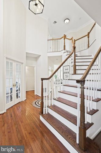 3211 Winter Sun Ter, Herndon VA  20171-1939 exterior