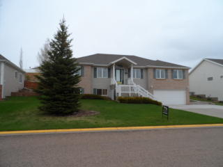 2614 Dover Dr, Laramie, WY 82072-2989