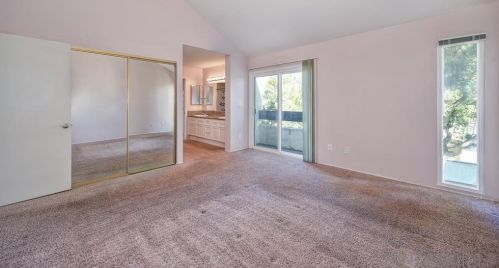 1477 Falcon Ln, El Cajon CA  92020-1426 exterior