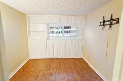 3367 Weatherford Ct, Simi Valley CA  93063-1328 exterior