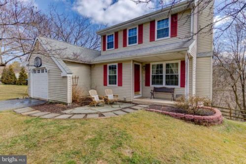 1311 Creagh Knoll Ter, Downingtown, PA 19335-3851