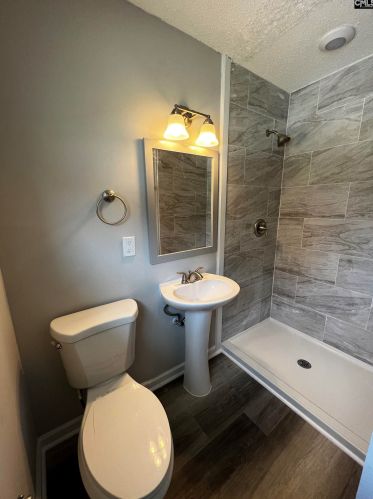 1408 Lafayette Ave, Cayce-West Columbia SC 29033-2606 exterior