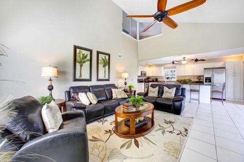 26427 Hickory Blvd, Bonita Springs FL 34134-8201 exterior