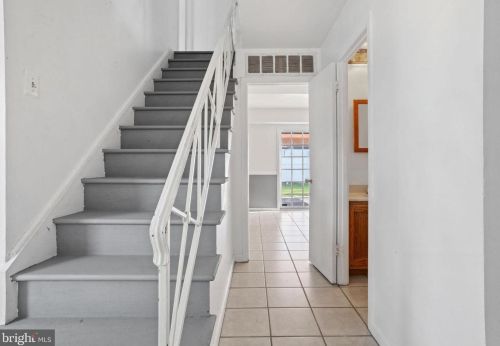 44 Middleton Ln, Willingboro NJ  08046-3148 exterior