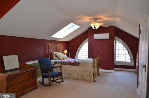 205 Lippincott Ave, Riverton NJ  08077-1309 exterior