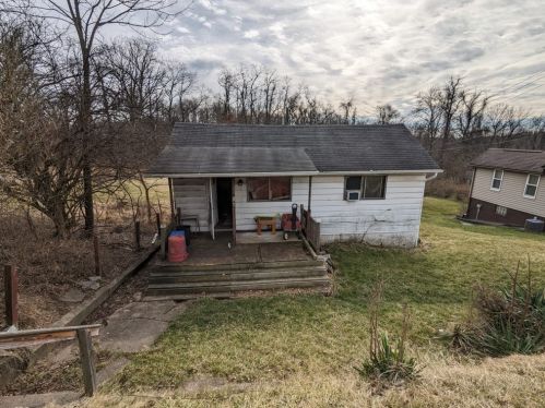 142 Tilford Rd, Pittsburgh, PA 15235-2247
