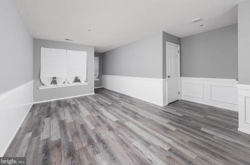 41 Crestmont Dr, West Deptford NJ  08051-2159 exterior