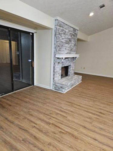 1514 Stoneleigh Cir, Stone Mountain GA  30088-3438 exterior