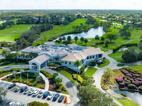 1905 Imperial Golf Course Blvd, Naples FL  34110-1007 exterior