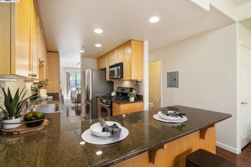 2645 Villa Cortona Way, San Jose CA 95125-6251 exterior