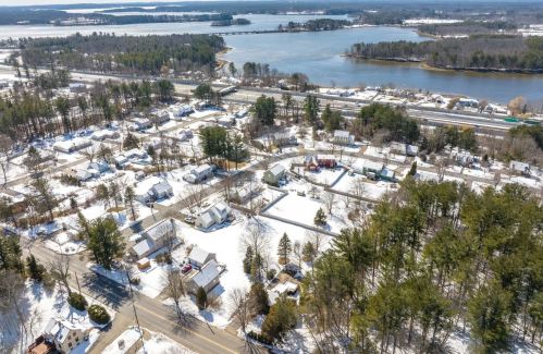 265 Dover Point Rd, Dover NH  03820-4606 exterior