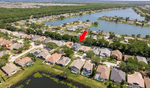 7663 Nottinghill Sky Dr, Ruskin, FL 33572-1526