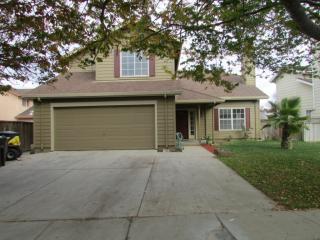 909 Hancock St, Salinas, CA 93906-4433