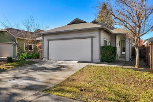 1917 Waltzer Rd, Santa Rosa, CA 95403-1891