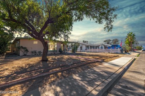 2716 Eastland St, Tucson, AZ 85716-5763