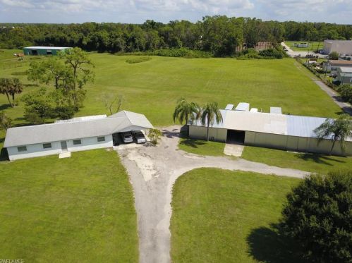827 San Marcos Blvd, Naples, FL 34104-3831