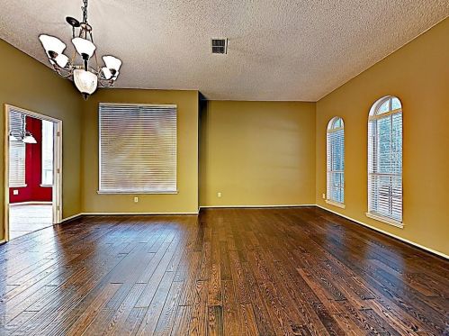 1219 Aylesbury Dr, Allen TX  75002-5780 exterior
