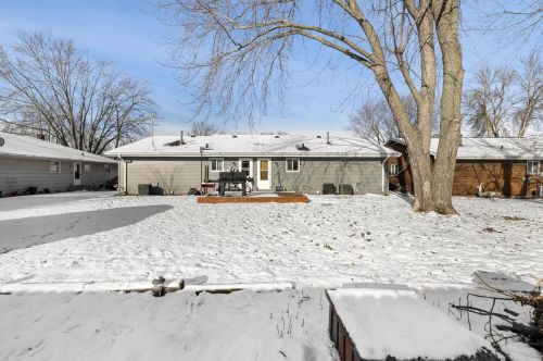 1129 Melissa St, Menasha, WI 54952-2016