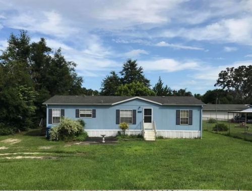 188 Robinhood Dr, Deland, FL 32724-1505