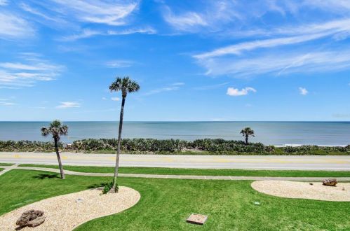 3360 Ocean Shore Blvd, Ormond Beach FL  32176-2185 exterior