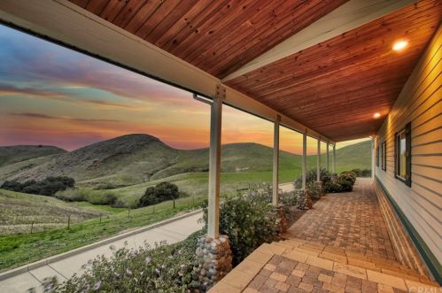 3660 Santa Domingo Rd, Pismo Beach CA  exterior