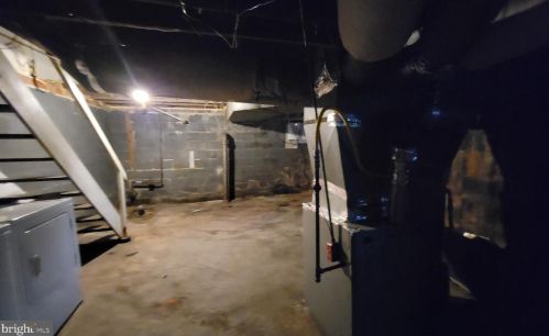 355 Oakland St, Trenton NJ  08618-3511 exterior