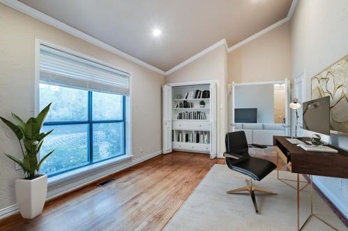 3960 Cedarbrush Dr, Dallas TX  75229-2703 exterior