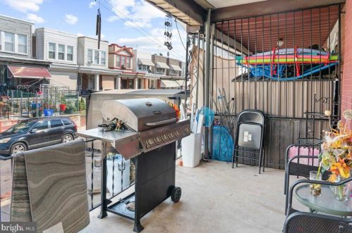 3936 Glendale St, Philadelphia PA  19124-5510 exterior