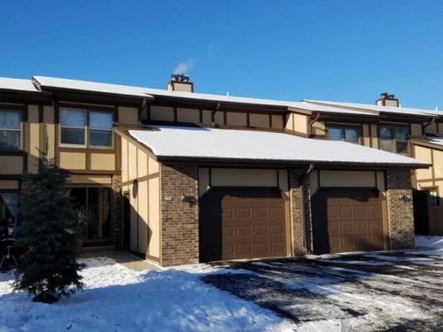 524 Manchester Ln, Chenequa WI  53029-2714 exterior