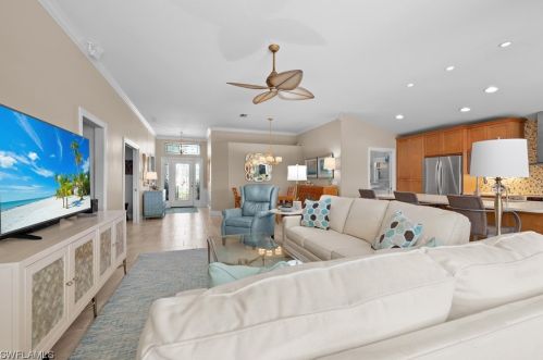 23230 Copperleaf Blvd, Bonita Springs FL 34135-8138 exterior