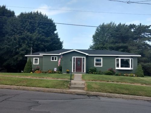 2 Hawley St, Scriba, NY 13126-2407