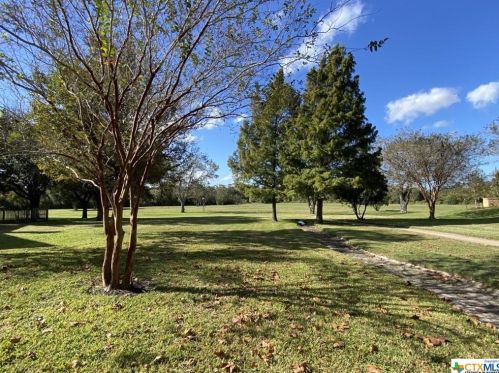 6 Cotswold Ln, Victoria TX  77904-1680 exterior