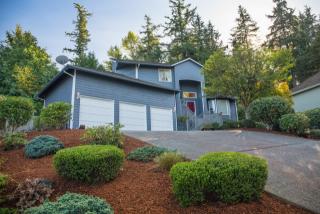 14037 159th Pl, Seattle, WA 98058-7810