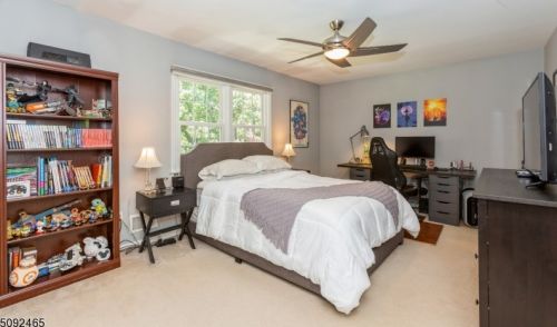 3 Gary Ct, Scotch Plains NJ  07076-2007 exterior