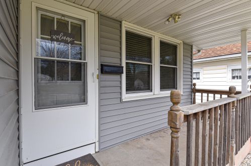 933 101, Milwaukee WI 53214-2513 exterior