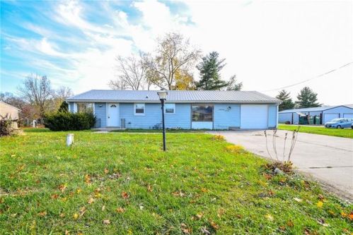 3354 Lake Rd, Medway, OH 45341-9742
