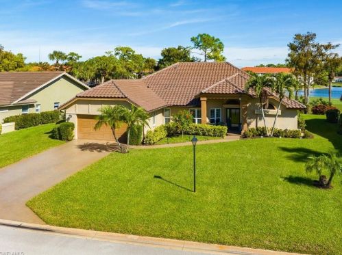 4594 Ashton Ct, Naples, FL 34112-8822