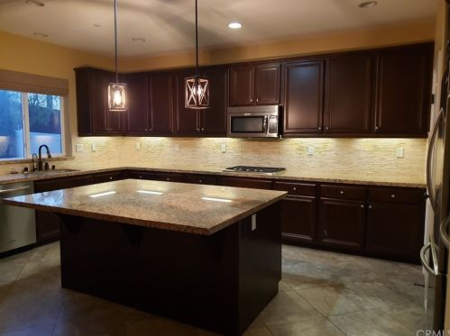 44273 Marcelina Ct, Temecula CA  92592-1391 exterior