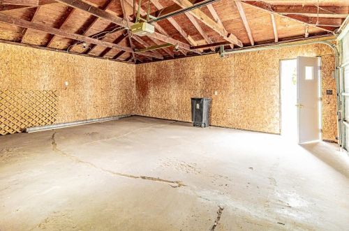 317 Chute St, Menasha WI 54952-3047 exterior