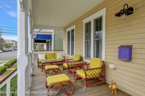 35 Embury Ave, Ocean Grove, NJ 07756-1362