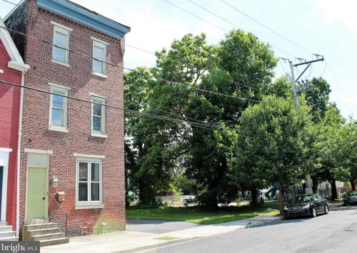 315 Kelker St, Harrisburg, PA 17102-1847