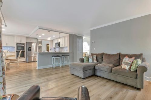 17337 Tassajara Cir, Morgan Hill CA  95037-7023 exterior