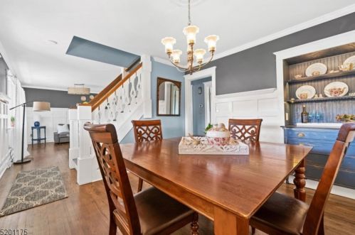 21 Bank St, Manville NJ  08835-2401 exterior