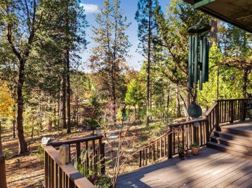 13943 Greenhorn Rd, Grass Valley CA  95945-8484 exterior