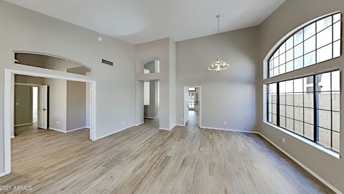 5559 Aster Dr, Glendale, AZ 85304-1825