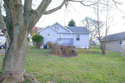 925 Center Ave, Verona, PA 15147-2139