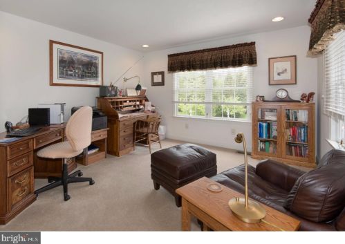 664 Greycliffe Ln, Prospectville PA  19002-1951 exterior