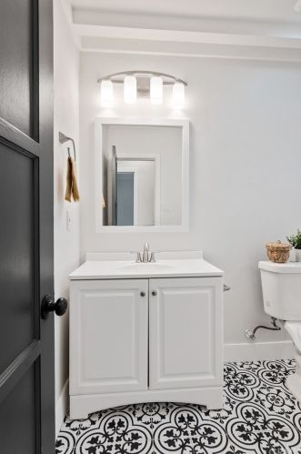 14802 Denker Ave, Gardena CA  90247-2819 exterior