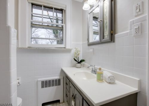 249 Kingsland Ter, South Orange NJ  07079-1468 exterior